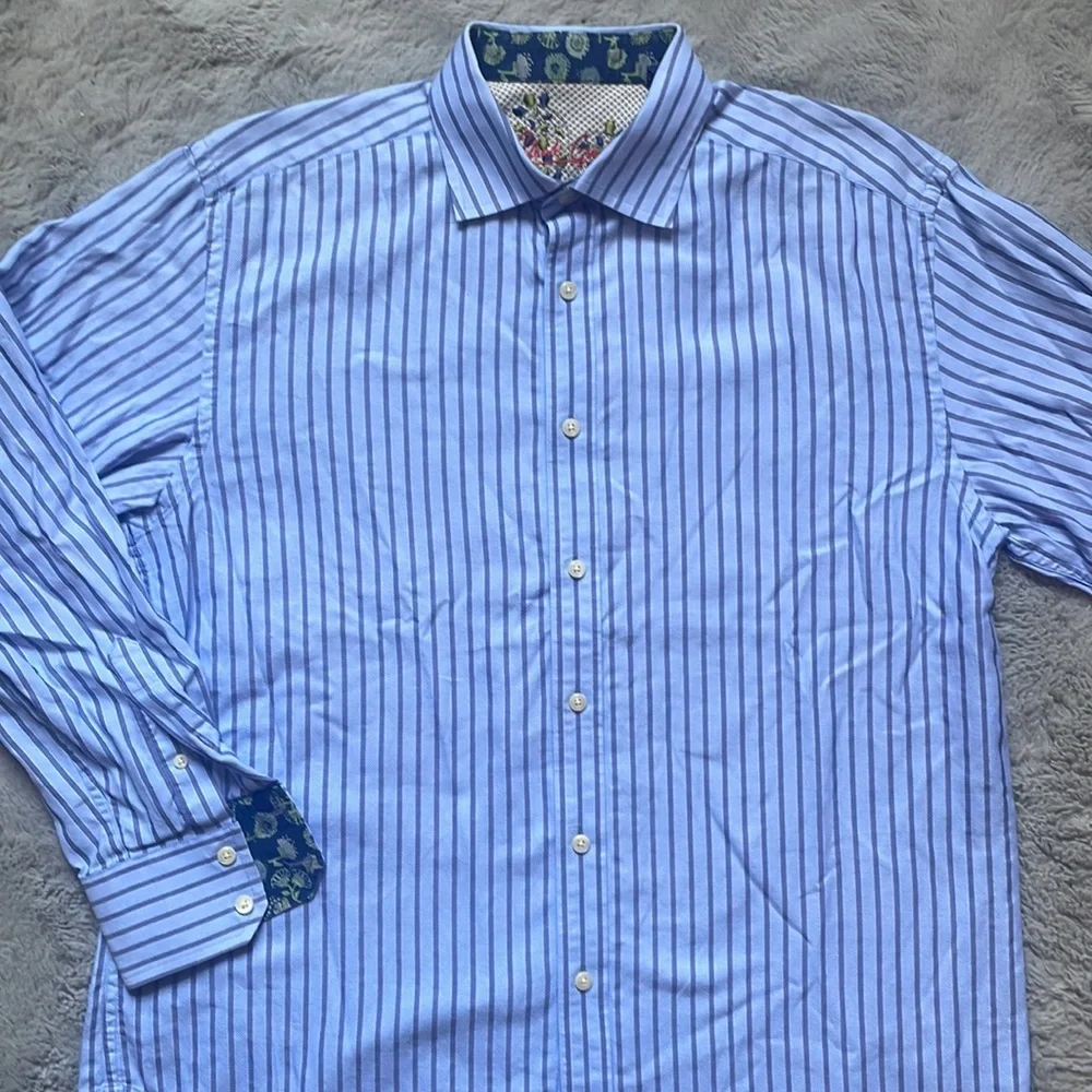 XL Robert Graham stripes - Picture 5 of 6